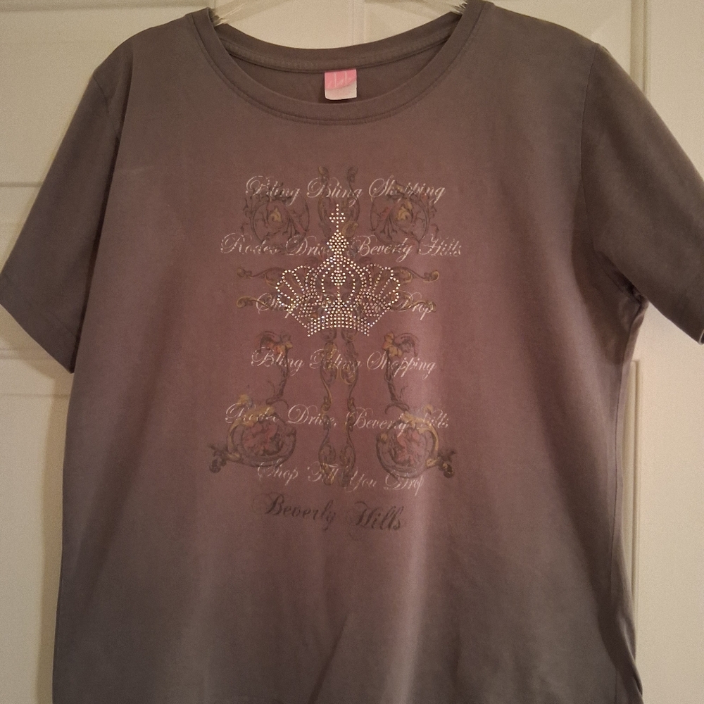 Gray Short Sleeve Tee with Rhinestone Design